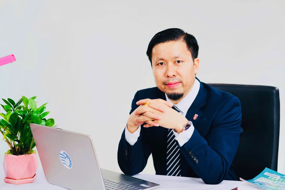 ThS Bùi Gia Huân, Trưởng phòng Công tác sinh viên - Học viện Phụ nữ Việt Nam. Ảnh: NVCC