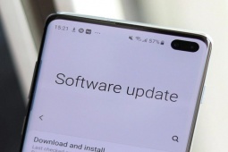 7 năm cập nhật smartphone: chiến thắng hay cái bẫy cho người dùng?