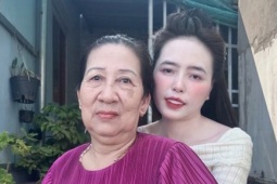 Gả chồng cho con dâu cũ, người mẹ ở TPHCM khóc nức nở tại đám cưới