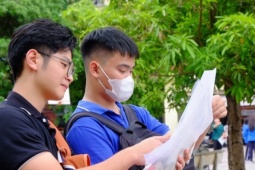 Học sinh lớp 12 băn khoăn chọn trường hay chọn ngành: Chuyên gia nói gì?