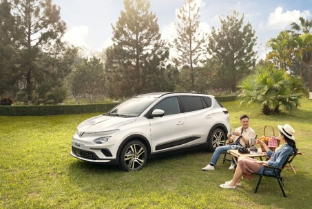 Giá xe điện VinFast VF e34 mới nhất tháng 5/2025