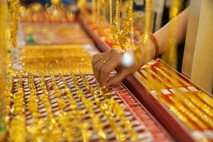Tin giá vàng 24h mới nhất - Giá vàng hôm nay bao nhiêu tiền một chỉ?
