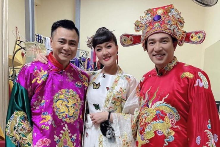 Nam NSƯT quê Hải Phòng nức danh làng hài đất Bắc đời thực có con gái tốt nghiệp đại học, sống cực kỳ bình dị