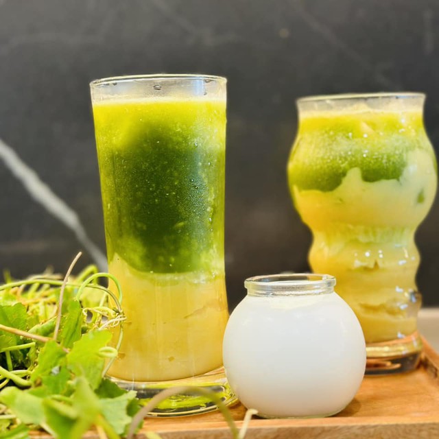 4 món ngon giải nhiệt ngày nắng lạ miệng, dễ làm với loại lá mọc hoang nhiều ở nước ta - 1