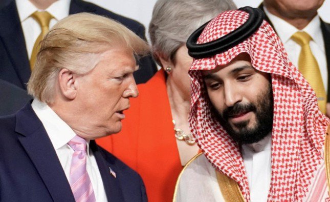 Tổng thống Mỹ Donald Trump trong dịp gặp Thái tử kế vị Ả-rập Xê-út Mohammed bin Salman. (Ảnh: Reuters)