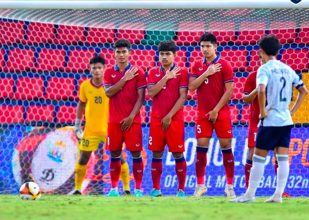 Các CLB không chịu dừng giải quốc gia vì SEA Games 33 và chỉ chấp thuận "nhả" tối đa 3 cầu thủ cho U22 Thái Lan