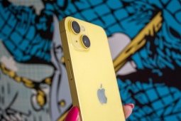 iPhone màn OLED xịn như iPhone 16, hiệu năng hàng top phân khúc tầm trung