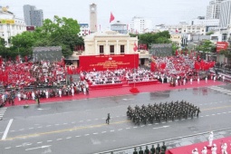 Khoảnh khắc cảm xúc ngày kỷ niệm 70 năm ngày giải phóng TP Hải Phòng