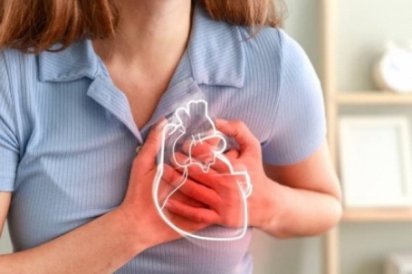 7 thói quen hàng ngày âm thầm gây hại trái tim