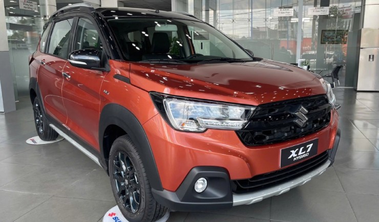 Suzuki XL7 Hybrid và Mitsubishi Xpander: Cuộc đối đầu khốc liệt MPV tầm giá 600 triệu đồng - 2