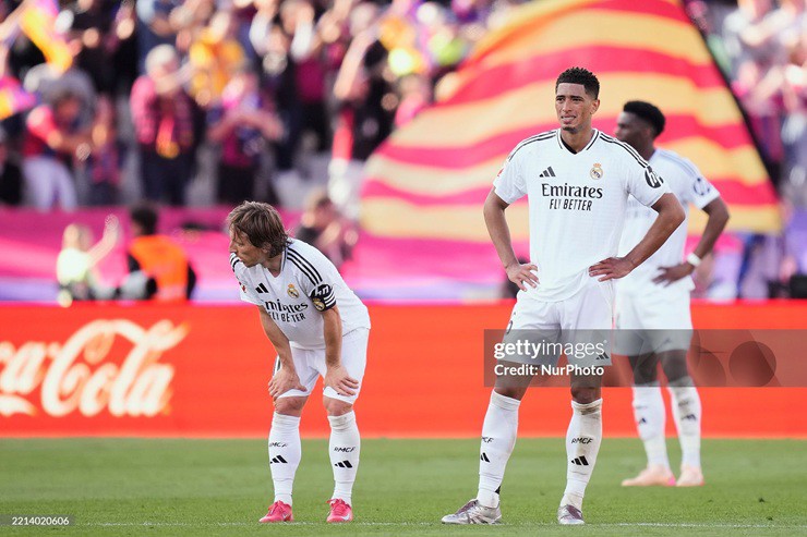 Real Madrid lép vế hoàn toàn trước Barcelona