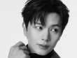 Thiếu gia sinh ra đã "ngậm thìa kim cương" vào showbiz vì lý do lạ đời
