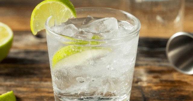 Người đàn ông bị bỏng dạ dày và thực quản chỉ sau một ngụm nước có ga