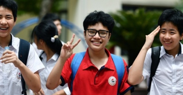 Những trường công ở Hà Nội có số đăng ký thi lớ...