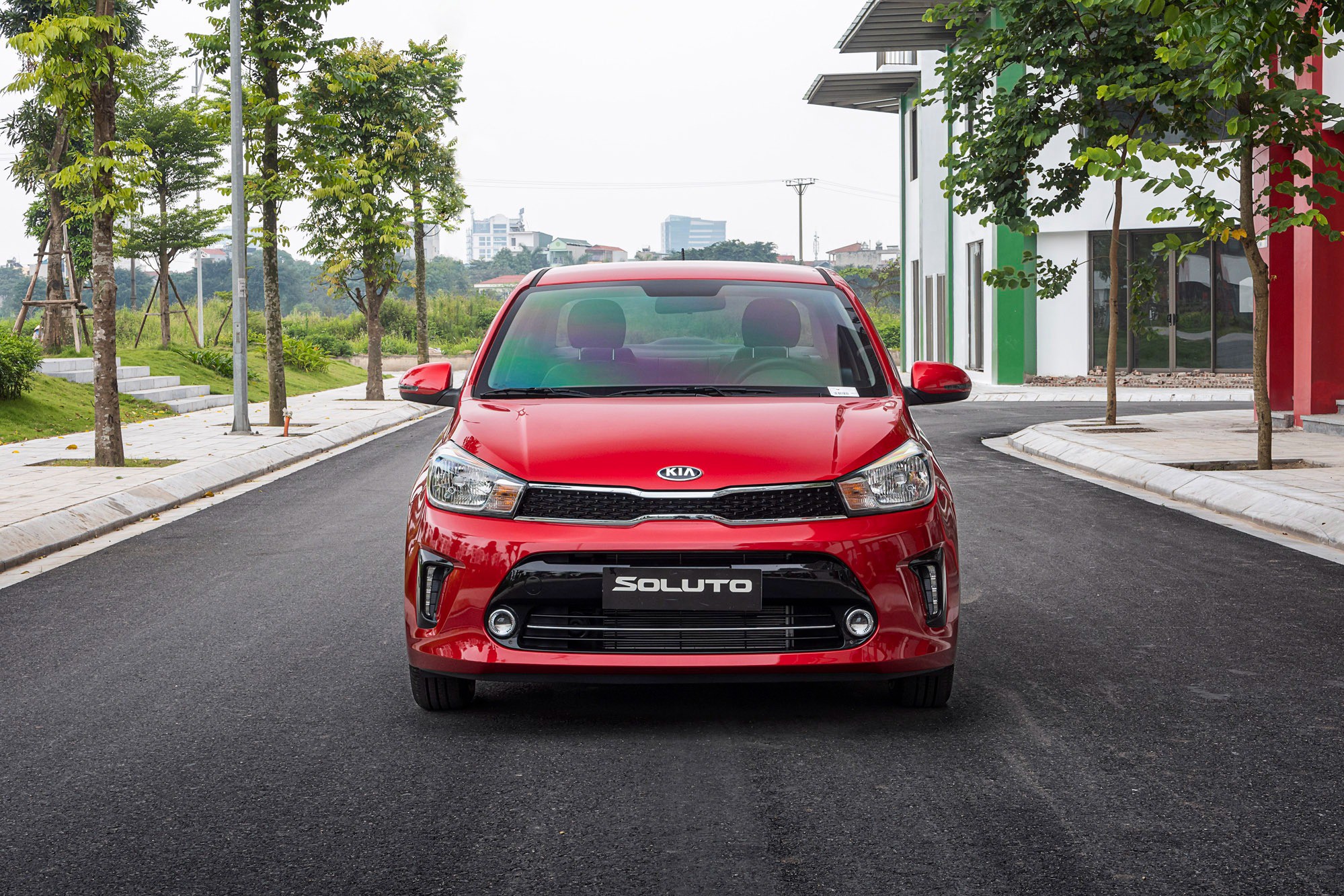 Có nên mua xe Kia Soluto để vi vu trong dịp hè sắp tới? - 5