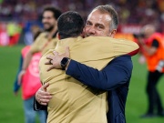 Cuộc gặp lịch sử làm thay đổi Barcelona: Hansi Flick và bài  " tấn công "  để đời