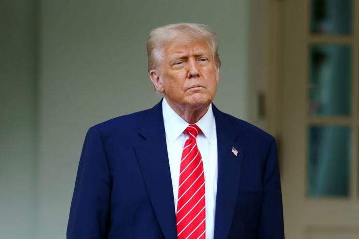 Tổng thống Donald Trump bất ngờ chỉ trích Liên minh châu Âu. Ảnh: Politico