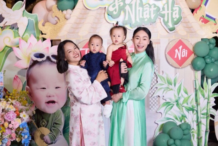 Phương Oanh dọn tiệc thôi nôi hoành tráng cho cặp song sinh, chuẩn dáng 