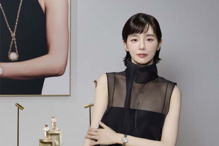 Dàn mỹ nhân Hàn đẹp lộng lẫy với đồng hồ xa xỉ