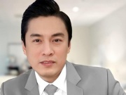 Đời sống Showbiz - Lên chức ở tuổi 51, &quot;anh hai&quot; Lam Trường hạnh phúc viên mãn bên vợ trẻ