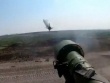 Lính Ukraine dùng tên lửa vác vai bắn hạ cường kích Su-25 của Nga