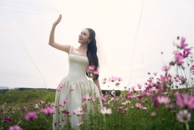 Hồ Quỳnh Hương hóa cô dâu trong MV Thanh âm trái tim
