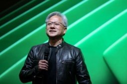 Lương thưởng CEO Nvidia Jensen Huang tăng vọt nhờ  cơn sốt  trí tuệ nhân tạo