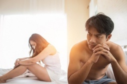 Nỗi đau tột cùng của người vợ có chồng ngoại tình với nữ giúp việc 50 tuổi
