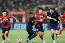 Công an HN bị cầm hòa 2-2, HLV Polking & amp; Quang Hải muốn vô địch C1 Đông Nam Á trên đất Thái