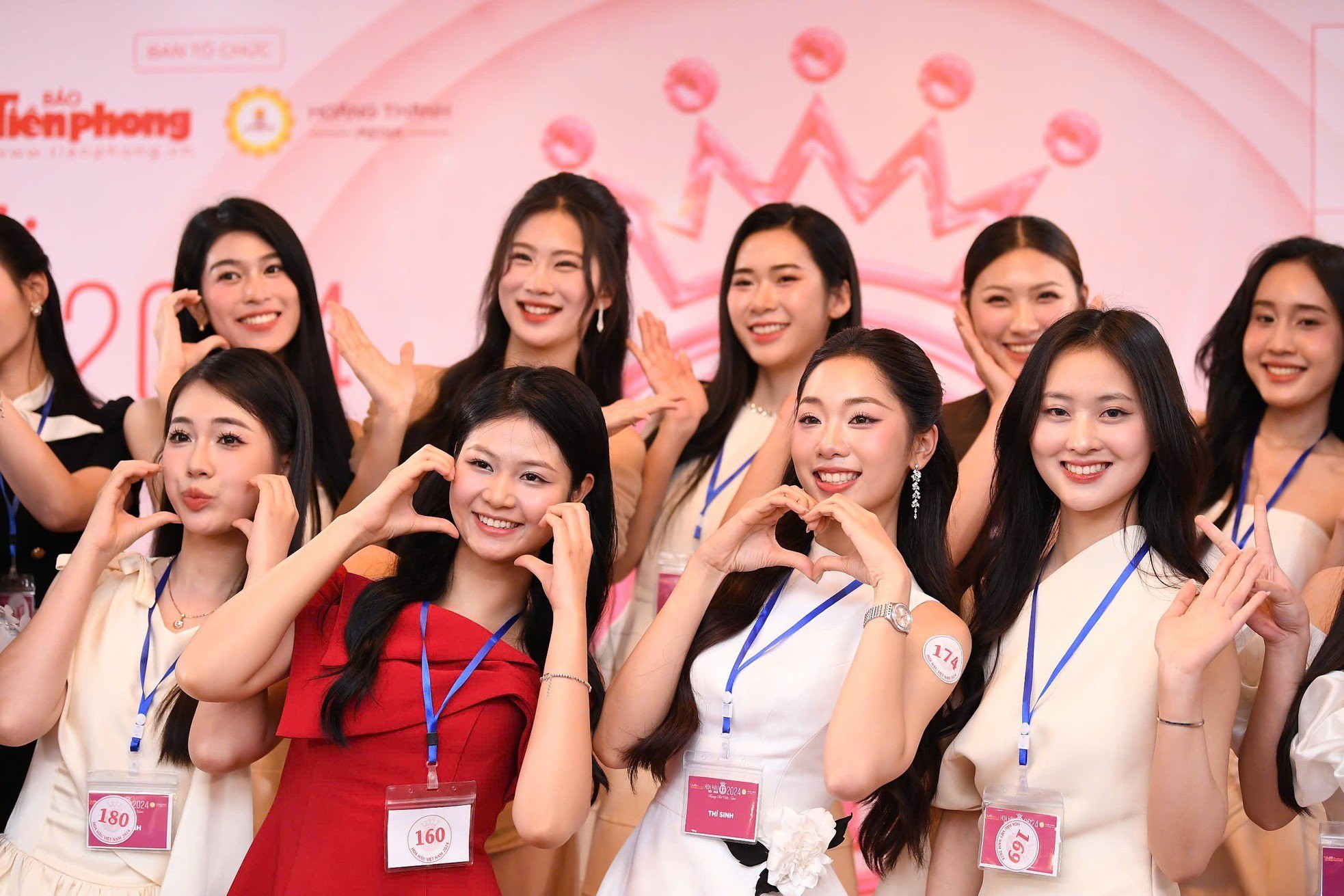 Cô gái được ví như búp bê vào chung kết Hoa hậu Việt Nam - 4