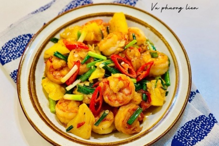 Tôm rim với loại quả này siêu tốn cơm, người kén ăn mấy cũng "nghiện"