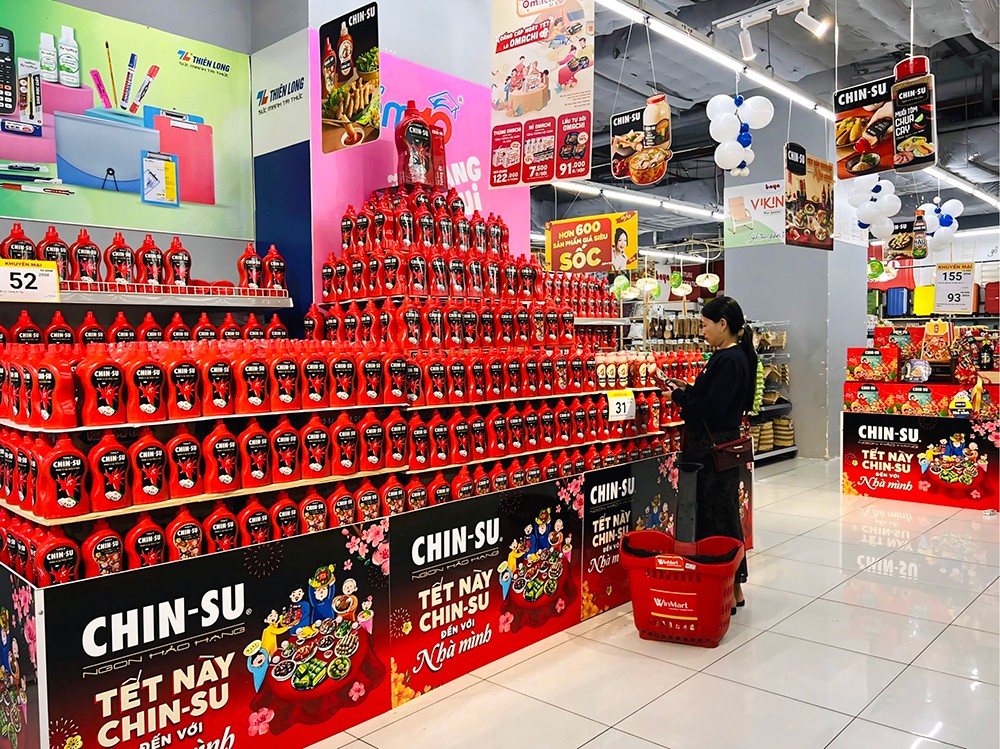 WinMart ưu đãi khuyến mại Tết lên tới 50%, áp dụng cho nhiều mặt hàng, ưu đãi đặc quyền từ các nhãn hàng Omachi, Chinsu,...