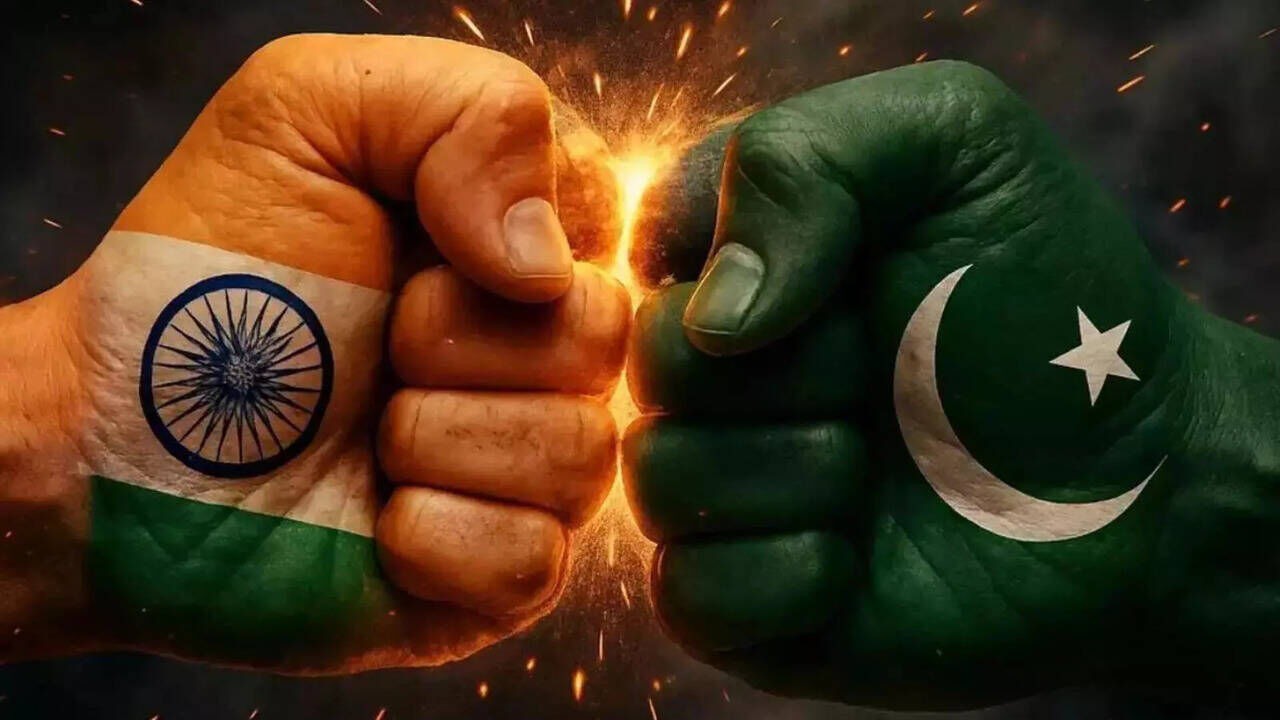 Ấn Độ và Pakistan căng thẳng ở "mặt trận" ngoại giao. Ảnh: Daily Times