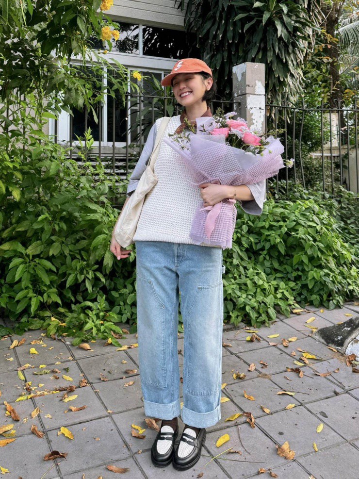 Công thức phối đồ yêu thích của người đẹp Gen Z thường tạo cảm giác "lưng dài chân ngắn", làm mất sức hút nhan sắc cũng như vóc dáng.