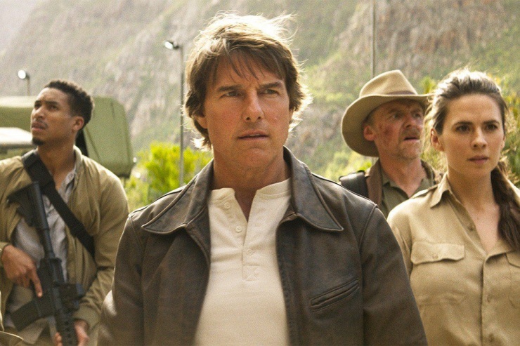 'Mission: Impossible 8' của Tom Cruise nhận 7 phút rưỡi vỗ tay tại Cannes dù bị chê 'mớ hỗn độn' - 5