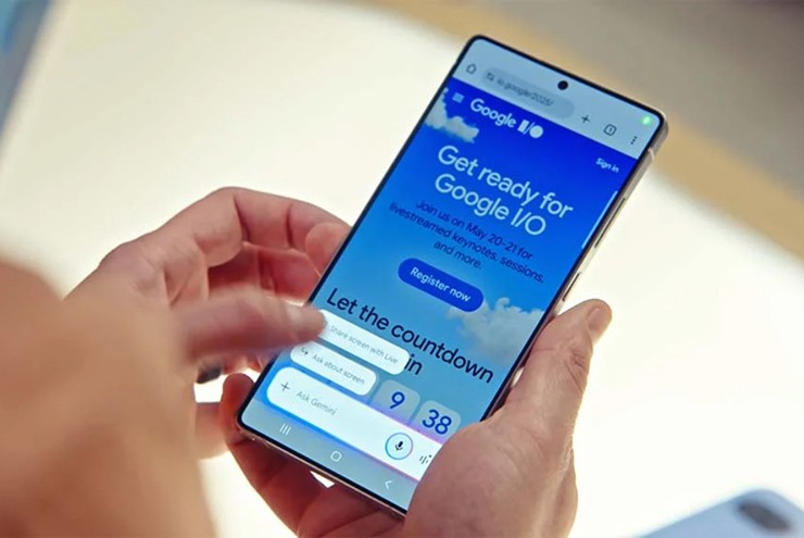 Galaxy S25 Ultra được Google chọn mặt gửi vàng khi trình diễn Android 16.