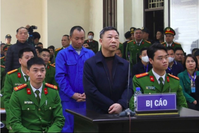 Bị cáo Lưu Bình Nhưỡng và đồng phạm.