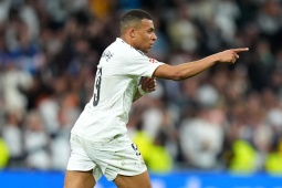 Đêm  " điên rồ "  tại Bernabeu: Real Madrid bật tung cảm xúc, cảm ơn trái bóng tròn