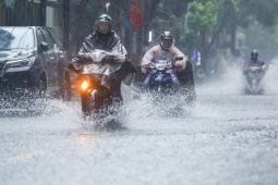 Nhiều khu vực trên cả nước có mưa dông