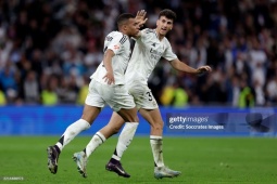 Nóng bảng xếp hạng La Liga: Real thoát hiểm giây cuối, Barcelona vẫn phải chờ