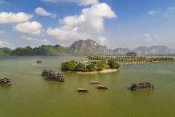 Chùa Tam Chúc miễn phí vé xe và suất ăn cho khách chiêm bái xá lợi Phật