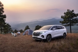Giá xe MPV cỡ trung Hyundai Custin cập nhật tháng 5/2025