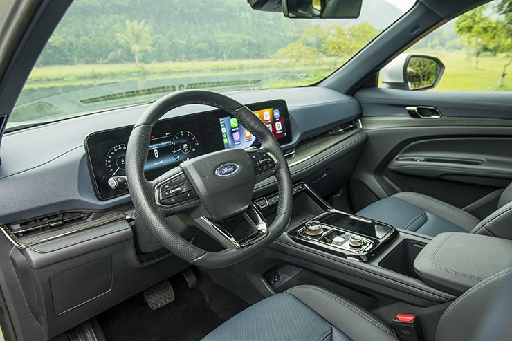 Giá xe Ford Territory tháng 5/2025, hỗ trợ 100% lệ phí trước bạ - 8