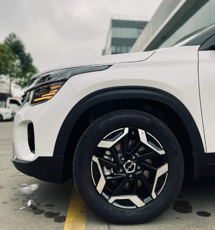 Honda HR-V hay Kia Seltos: SUV nào đáng đầu tư hơn? - 4