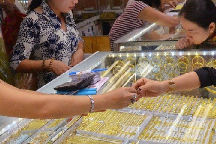 Tin giá vàng 24h mới nhất - Giá vàng hôm nay bao nhiêu tiền một chỉ?