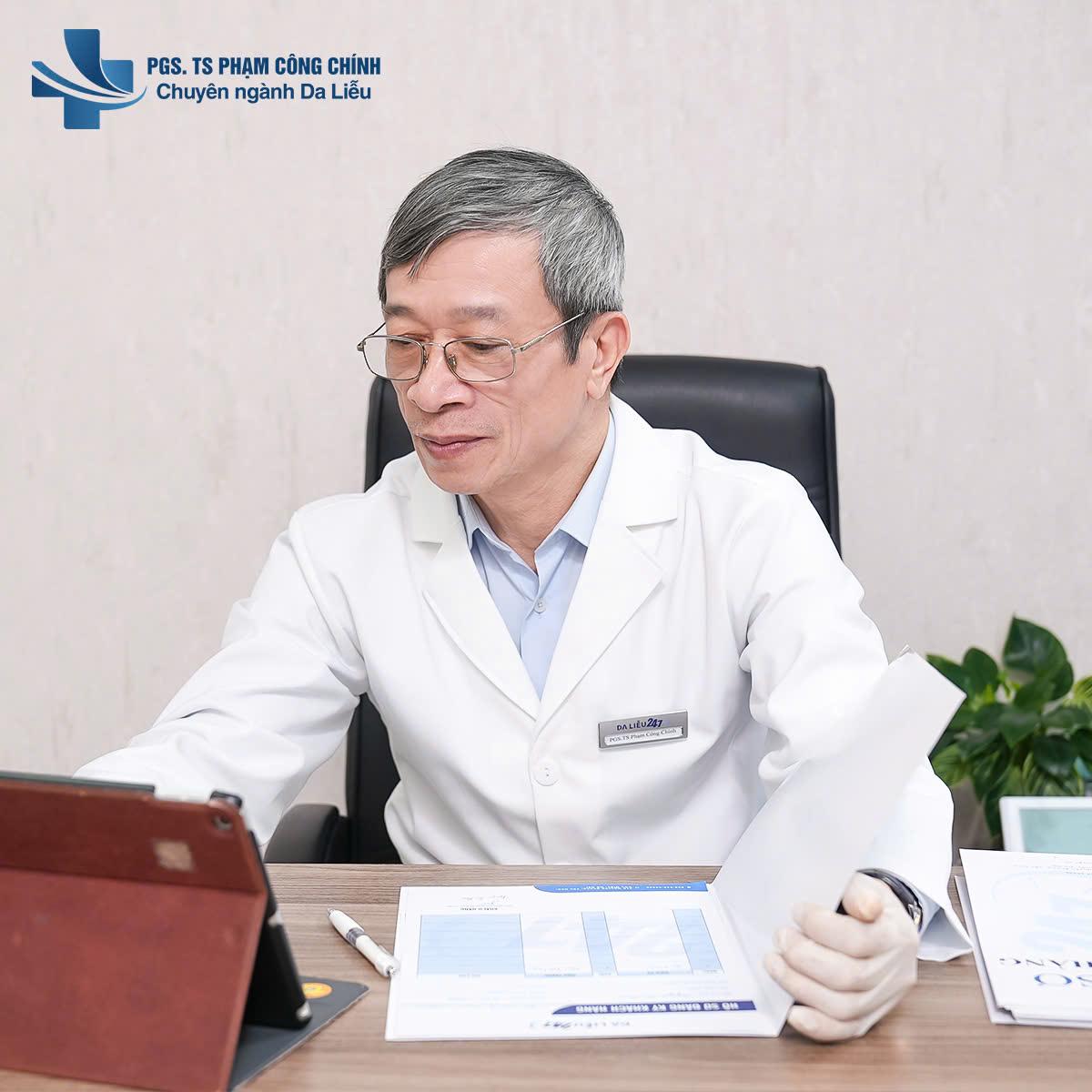 PGS.TS Phạm Công Chính - Thầy thuốc Ưu tú, Giảng viên Cao cấp - Thâm niên hơn 40 năm công tác liên tục trong ngành Da liễu.
