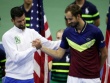 Medvedev muốn chi tiền để Djokovic giải nghệ, làm HLV của riêng mình