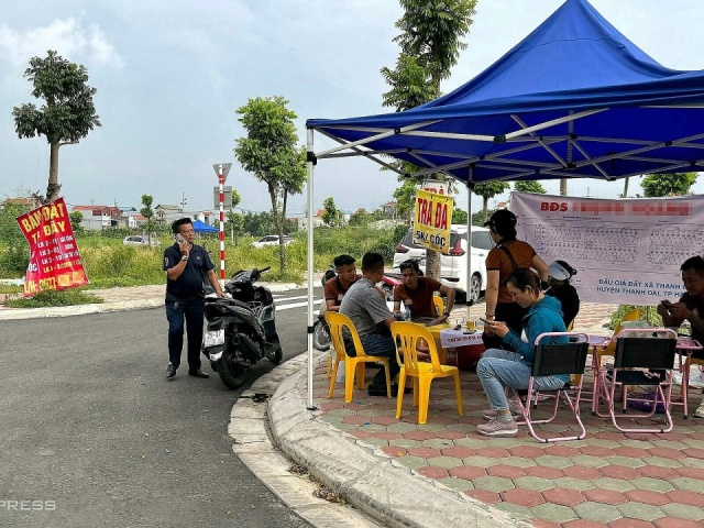 Nhà đầu tư mất tiền tỷ vì “lướt sóng“ đất vùng ven