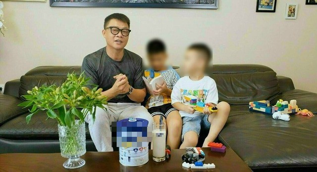 Ông Trần Quang Minh (biên tập viên Quang Minh) vừa bị xử phạt 37,5 triệu đồng do có vi phạm trong hoạt động quảng cáo