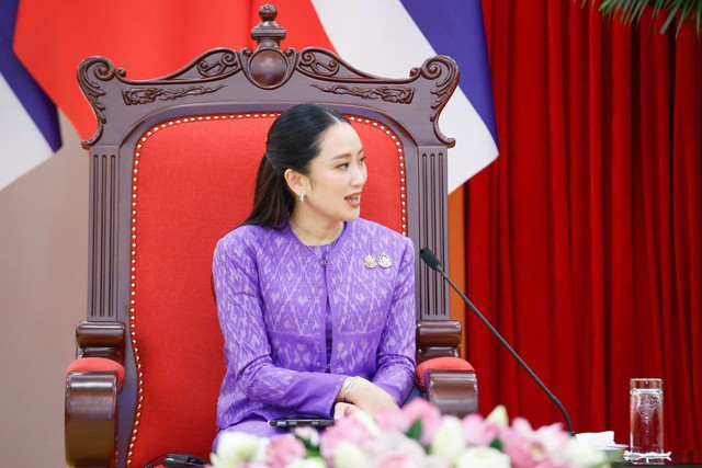 Thủ tướng Thái Lan Paetongtarn Shinawatra phát biểu. Ảnh: Hữu Hưng